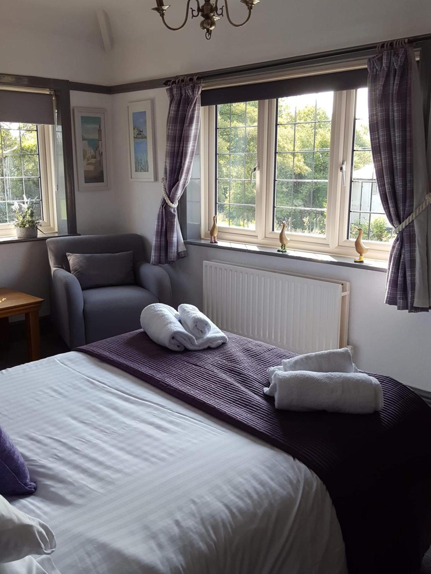 Couette-café The George Middle Wallop 4*